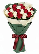 Букет Микс из красных и белых роз #REPLACE_PRED# Шарыпово