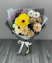 Букет цветов из:  Розы, Герберы и Хризантемы в Шарыпово