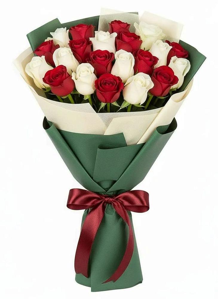 Букет Микс из красных и белых роз в Шарыпово