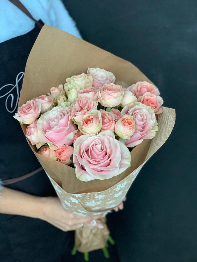 Букет цветов из: Хризантемы и Розы в Шарыпово