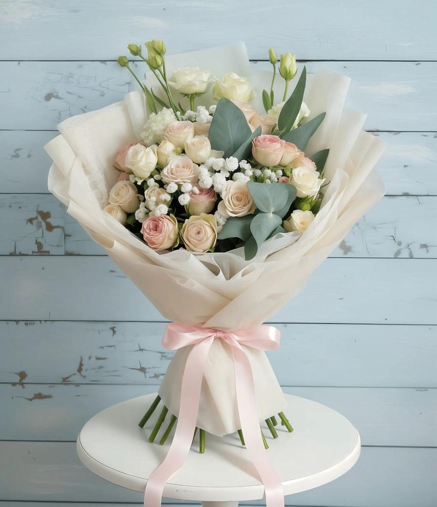 Букет цветов из: Розы и Лизиантусы в Шарыпово