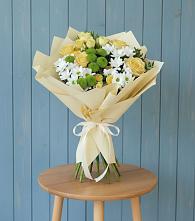 Букет цветов из:  Хризантемы и Розы в Шарыпово